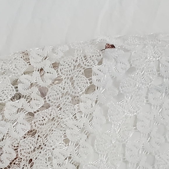 Brittany Black Womens White Lace Floral Poncho Blouse Size Large Spring Summer - Picture 10 of 13